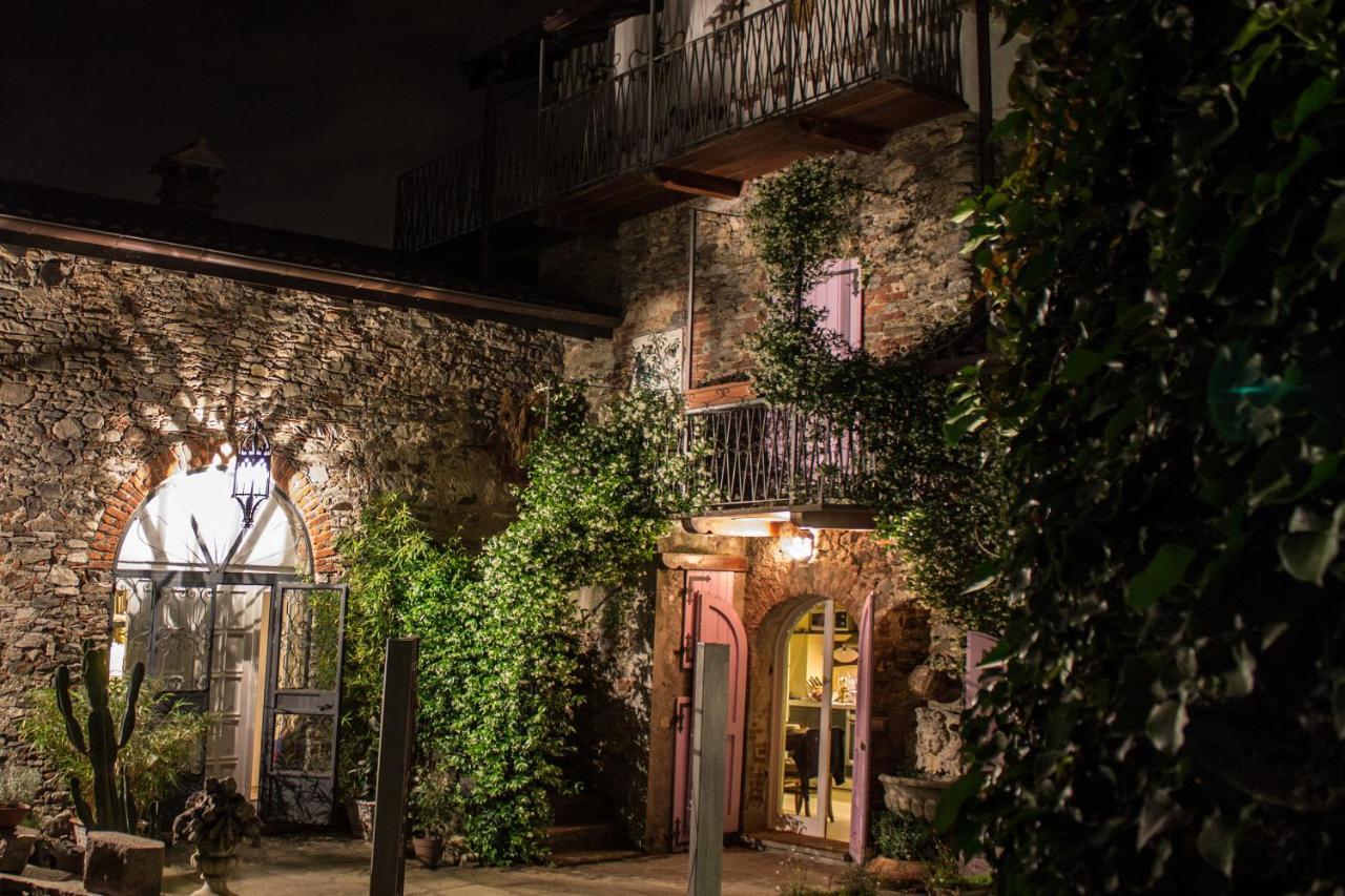 La Torretta Studios & Suite Lesa Exteriér fotografie