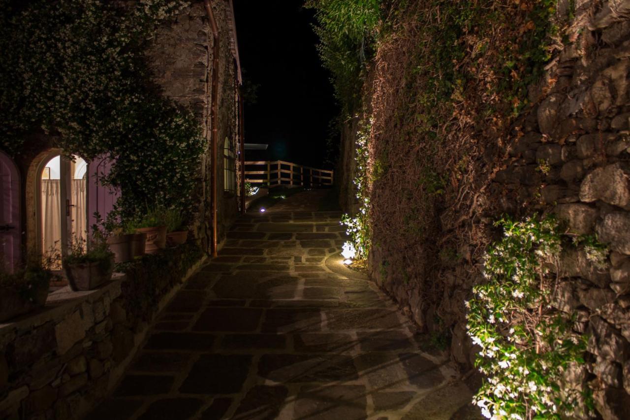 La Torretta Studios & Suite Lesa Exteriér fotografie